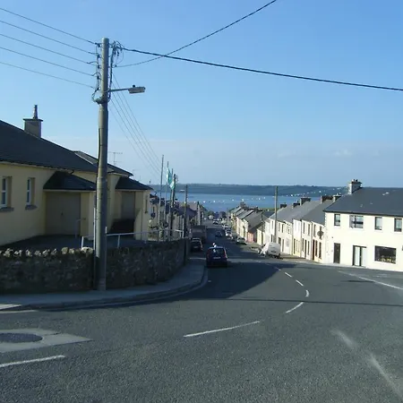 Roseville * Glin